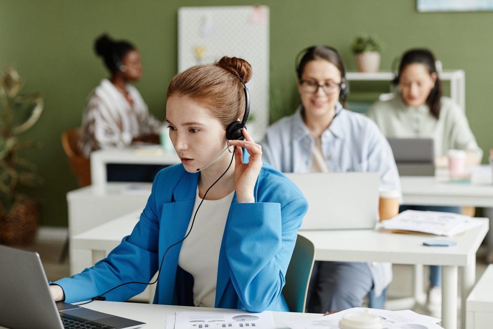 The Complete Guide to Customer Support