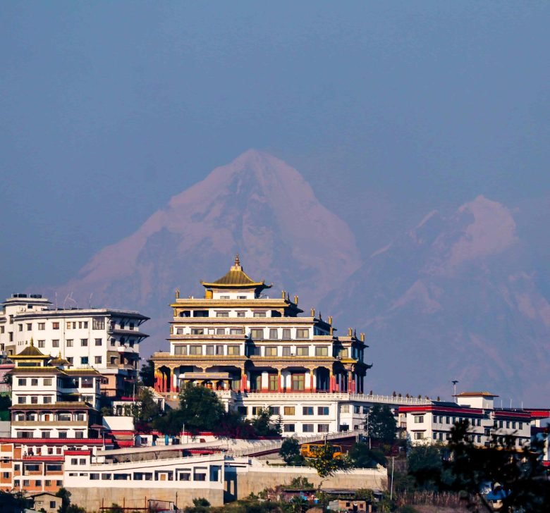 landscape-view-of-mountain-range-in-nepal-2026-03-26-23-26-44-utc (1)